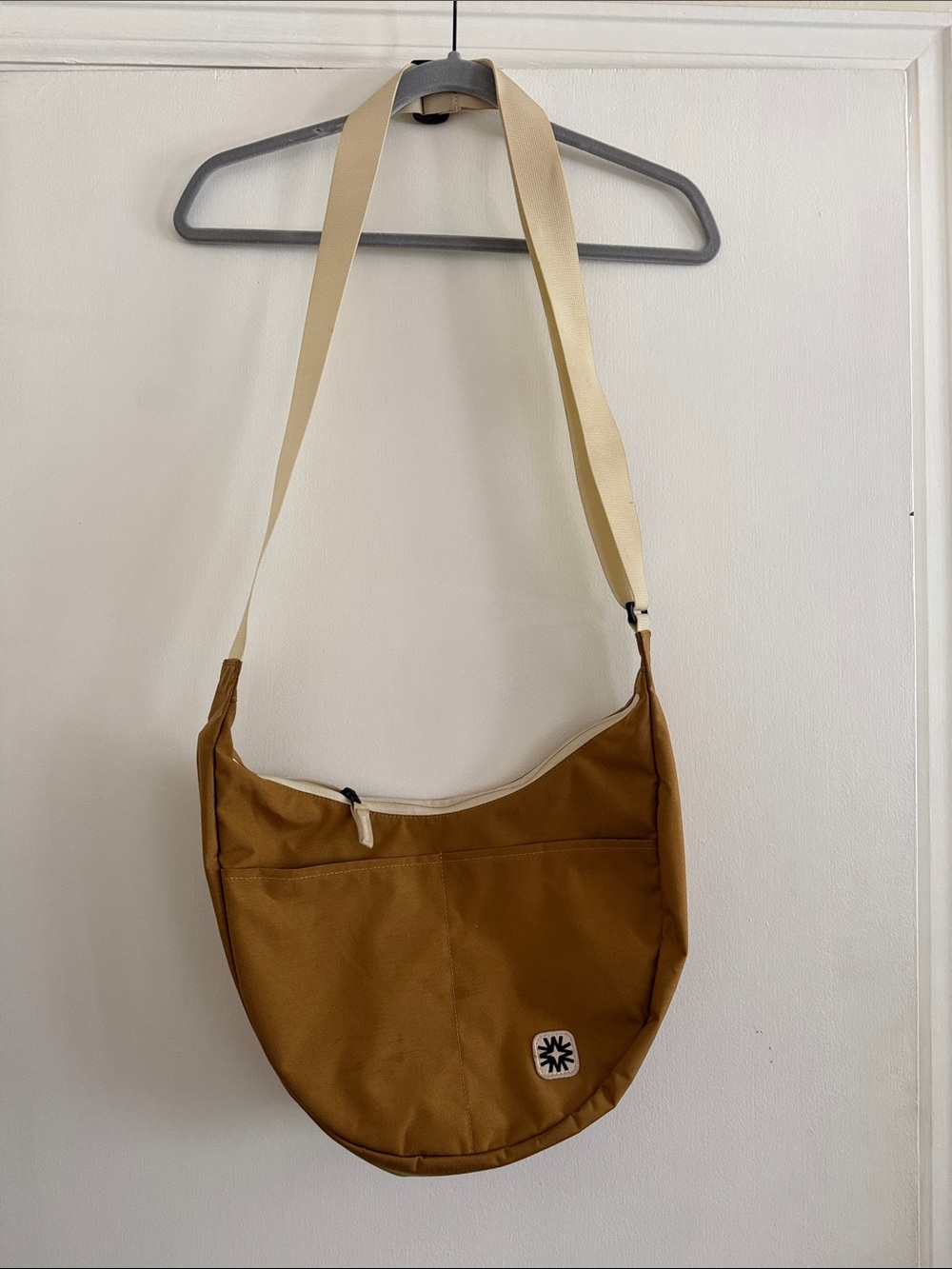 GUC Walker Goods Bay Bag in Honey